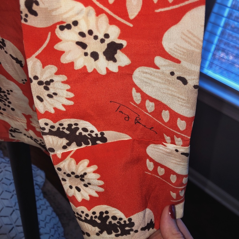 Tory Burch Silk Tunic - Size 6 - Picture 4 of 4